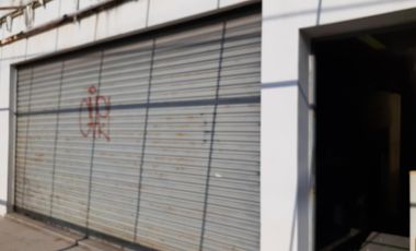 LOCAL DE 10 X 10, SUBDIVIDIDO, CALLE M. LAINEZ HAEDO.