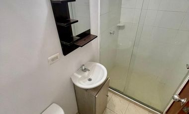 apartamento en arriendo/venta en prados del este. Cod A5032