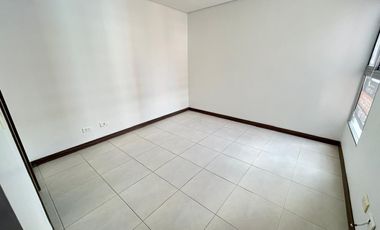 apartamento en arriendo en la ferrería. Cod A513202