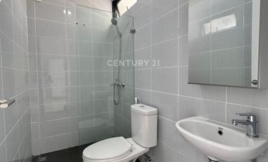 Dijual Rumah U Ville Bintaro Jaya  dekat Stasiun Jurangmangu dan BXC Mall  #272122