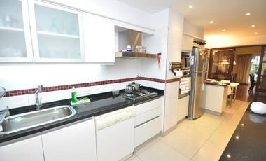 Venta Departamento  3 ambientes con dependencias en La Isla
