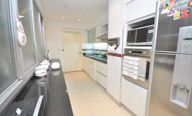 Venta Departamento  3 ambientes con dependencias en La Isla