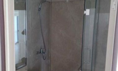 Apartemen The Peak, Private Lift, View City, Semi Furnished