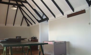 Venta casa 7 dorm, mansarda, gran jardín, Miraflores, Viña