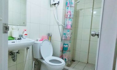 Disewa Apartemen Springlake 2BR Furnish View Pool