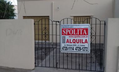 CASA DE 2 AMBIENTES AMPLIOS,PATIO Y ENTRADA DE AUTO.