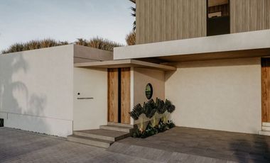 Modern Tropical Island Living, 3 bedrooms