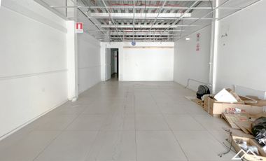 Local comercial/ Cercano a Metro Toesca