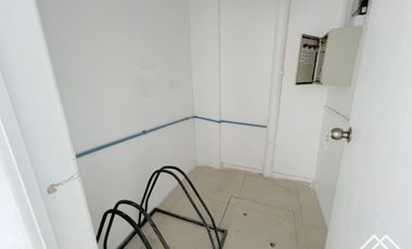 Local comercial/ Cercano a Metro Toesca