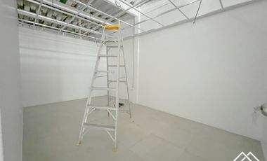 Local comercial/ Cercano a Metro Toesca