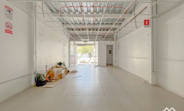 Local comercial/ Cercano a Metro Toesca