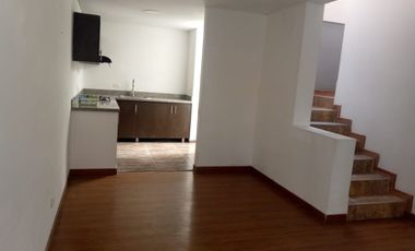 casa en arriendo en conjunto residencial senderos de san andrés. Cod A117515