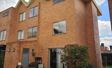 Casa Urbanización  Camelias del Diamante ID: 162378r