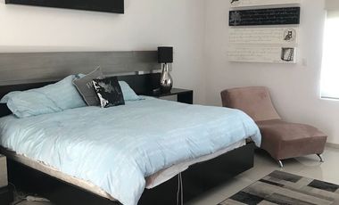 VENTA CASA LOMA DE VALLESCONDIDO AMUEBLADA
