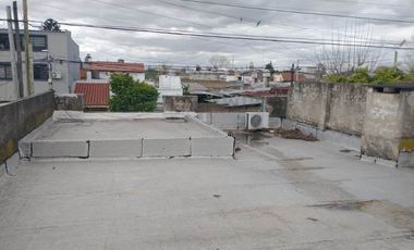 Casa para 2 Familias en venta en Villa Dominico