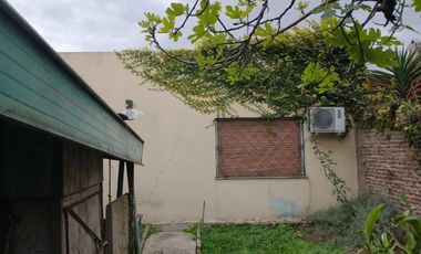 Casa para 2 Familias en venta en Villa Dominico