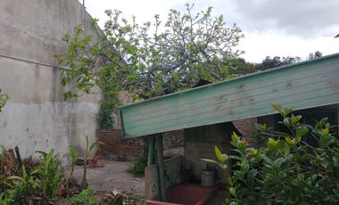 Casa para 2 Familias en venta en Villa Dominico