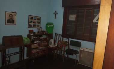 Casa para 2 Familias en venta en Villa Dominico