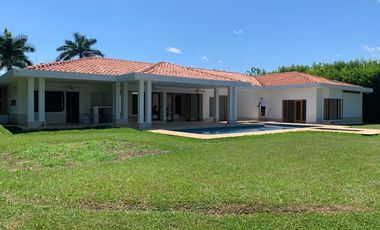 casa en arriendo en pance. Cod A107779