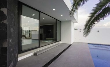 CASA EN VENTA EN LOS PRESIDENTES TEMIXCO MORELOS
