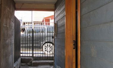 Casa en Venta en Adolfo Valdebenito Población Clotario Blest