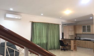 Disewakan Rumah Besar Vermont Parkland BSD City Tangerang