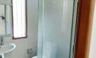 Di Sewakan Rumah Siap Huni Full Furnished 6 Kamar di Setra Duta Bandung