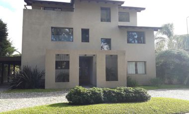 Lindísima Casa en venta en San Fernando, Barrio Cerrado Marina Del Sol