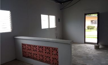 SE VENDE CASA EN EL AREA DE CAMPANA