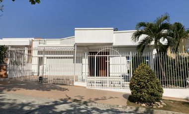 casa en arriendo/venta en la cumbre. Cod V10118