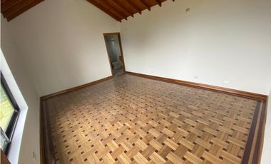 Casa Envigado en Arriendo Sector La Mina