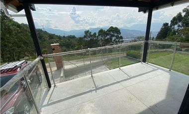 Casa Envigado en Arriendo Sector La Mina