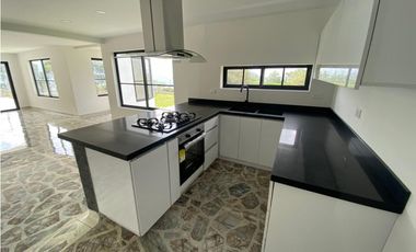 Casa Envigado en Arriendo Sector La Mina