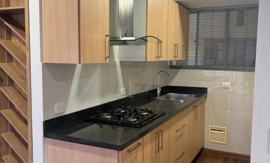 apartamento en arriendo en el centro. Cod A124224