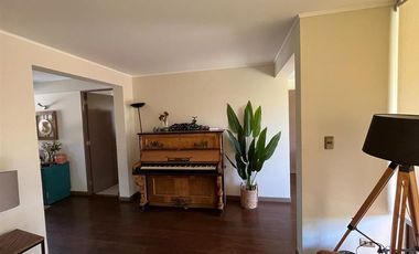 Casa en arriendo Condominio Los Poleros, Polo B, Machalí