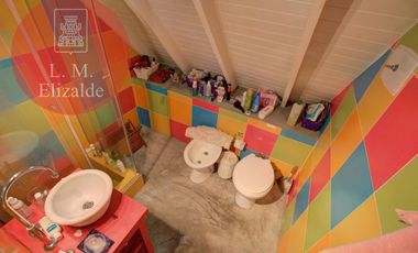 PUNTA CHICA - Casa con Gran Jardín y Pileta - 5Dor - A una cuadra Estación Marina Nueva - Tren de la Costa
