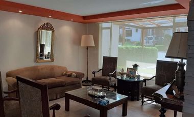 Hermosa casa  de venta en Cumbaya, sector Tumbaco, Intervalles