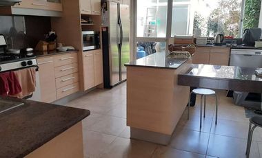Hermosa casa  de venta en Cumbaya, sector Tumbaco, Intervalles