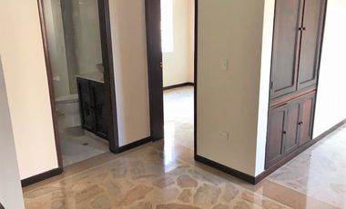 PR11733. SE RENTA CASA EN LOMA EL ESCOBERO / ENVIGADO.