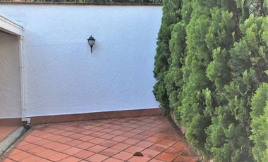 PR11733. SE RENTA CASA EN LOMA EL ESCOBERO / ENVIGADO.