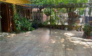 Casa de un piso en barrio residencial en Santa Marta