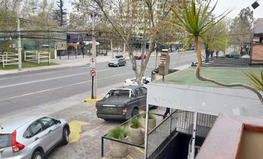 Av. Vitacura/Lo Arcaya - Local Comercial - Venta
