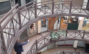 Av. Vitacura/Lo Arcaya - Local Comercial - Venta