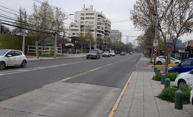 Av. Vitacura/Lo Arcaya - Local Comercial - Venta