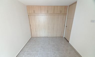 apartamento en arriendo en c.r escarlata piso 3 sin ascensor. Cod A13848