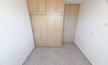 apartamento en arriendo en c.r escarlata piso 3 sin ascensor. Cod A13848