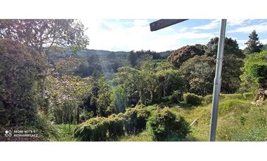 Lote en el Alto de palmas de 31.090 M2 con licencia múltiple