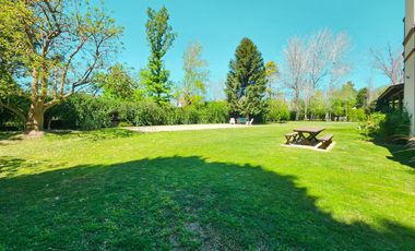 Casa de 3 dormitorios con gran jardín en Ibarlucea