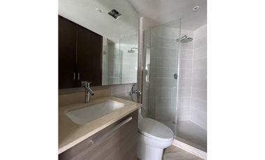 Alquiler de hermoso apartamento en el PH The Regent, Costa del Este