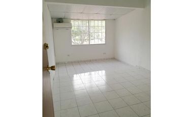 Venta de casa en Chanis (La Fontana) GTA